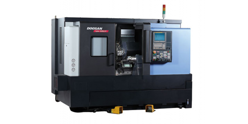 Doosan LYNX 220LY - CNC